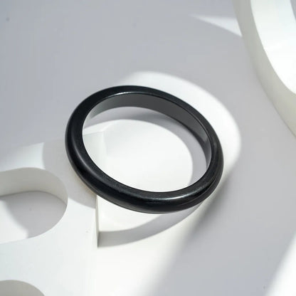 Tunn Hartsring Marmoreffekt — Chic Lätt Armband att mixa: Chocolat